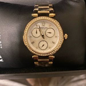 KC50735004 Kenneth Cole W YG TN SD wht dL moo